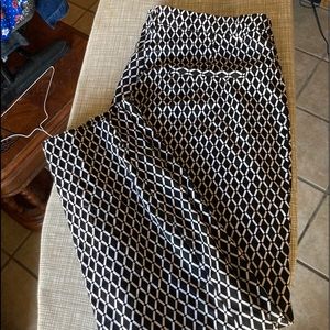 Back and white H&M dress pants